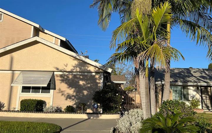 $2500 : House for rent in Cerritos image 1