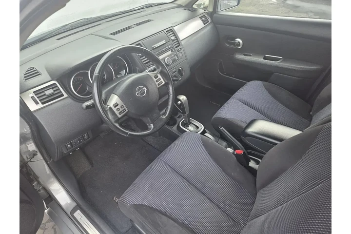 $6995 : Nissan Versa 2012 1.8 S 4dr image 9