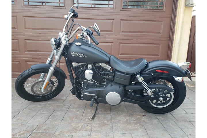 $14900 : Harley Davidson FXDB CAL image 7