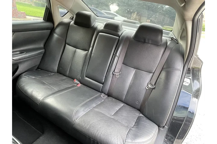 $5500 : 2018 Nissan Altima SL image 9