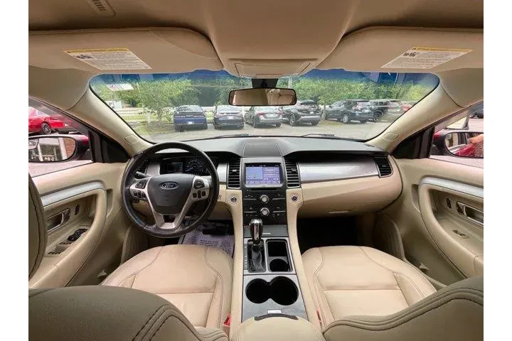 $13485 : Ford Taurus 2019 SEL 4dr Sed image 10