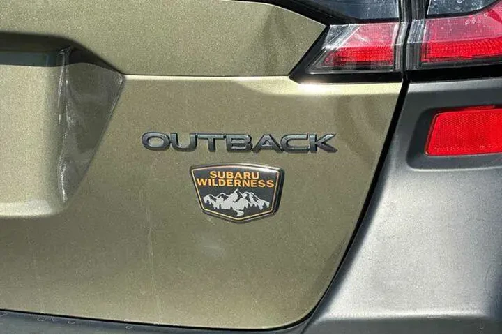 $27502 : Subaru Outback 2024 AWD Wild image 9