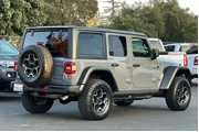 $31052 : Jeep Wrangler Unlimited 2021 thumbnail