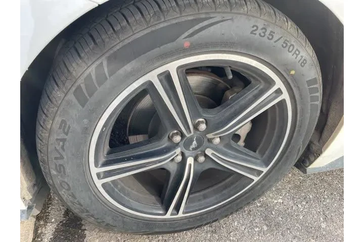 $31995 : Ford Mustang 2024 EcoBoost 2 image 5