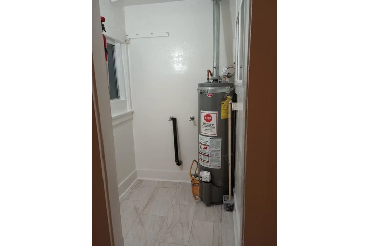 $1200 : San Bernardino Apt. 1R/1B image 8