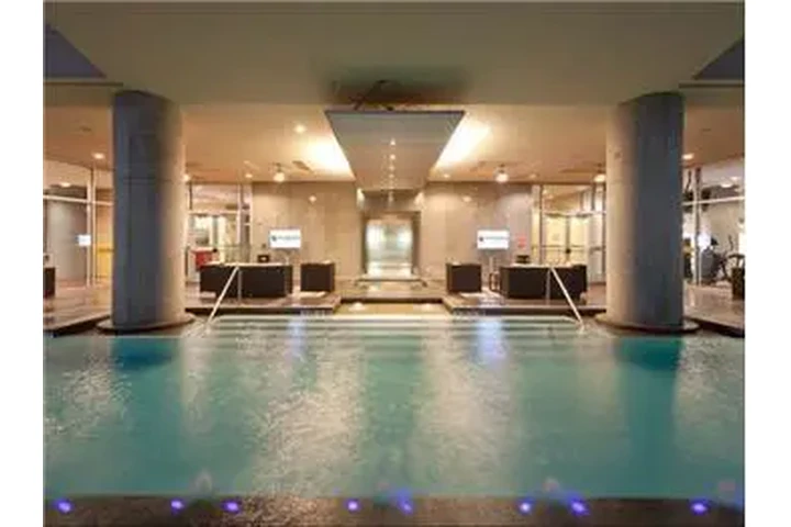 $6178 : Rental property with 3 bedro image 1