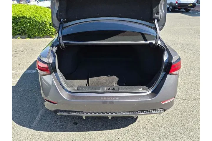 $17900 : Nissan Sentra 2021 SV 4dr Se image 10