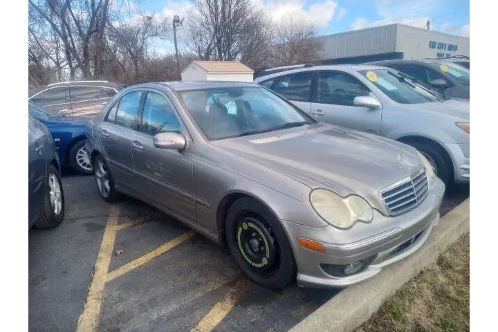 $6900 : 2005 Mercedes-Benz C-Class C image 1