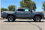 $40850 : Tacoma TRD Off-Road thumbnail