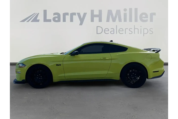 Ford Mustang 2021 GT 2dr Fas image 2