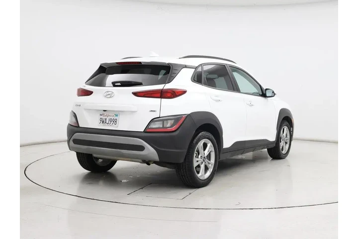 $18998 : Hyundai KONA 2023 AWD SEL 4d image 8