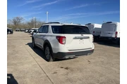 $26959 : Ford Explorer 2023 XLT 4dr S thumbnail