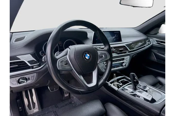 $29998 : BMW 7 Series 2019 750i 4dr S image 7