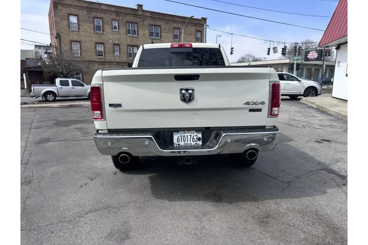 $16995 : 2017 RAM 1500 Laramie image 7