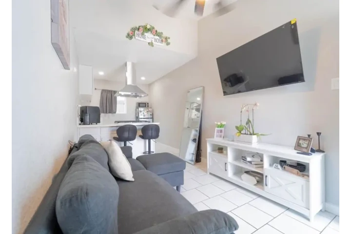 $1200000 : Duplex, Viva en Una Rente Otra image 5