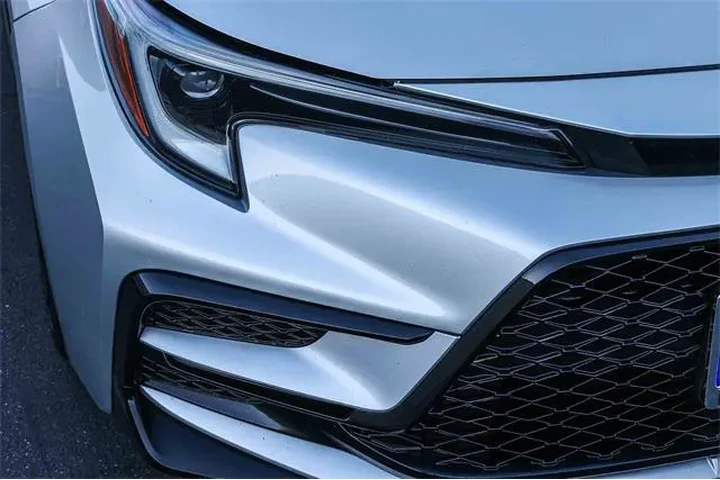 $18199 : Toyota Corolla Hybrid 2024 S image 10