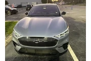 $29997 : Ford Mustang Mach-E 2022 AWD thumbnail