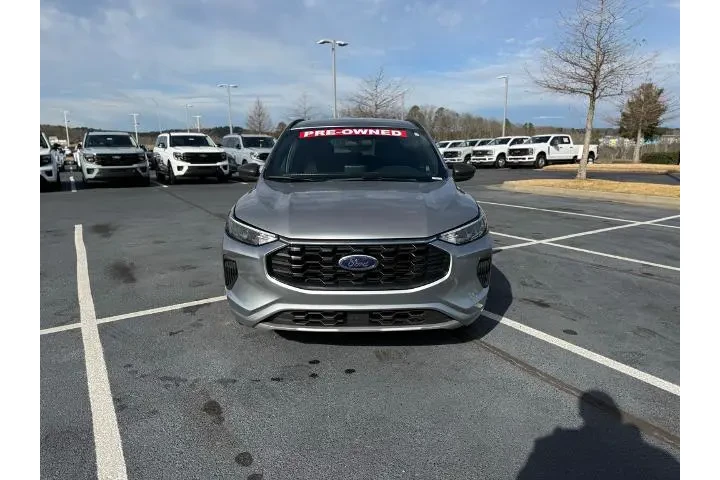 $21498 : Ford Escape 2024 ST-Line 4dr image 2