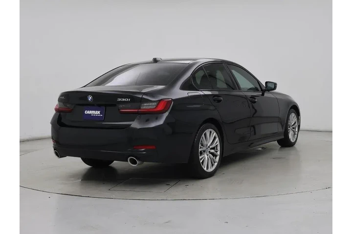 $27998 : BMW 3 Series 2023 330i 4dr S image 8