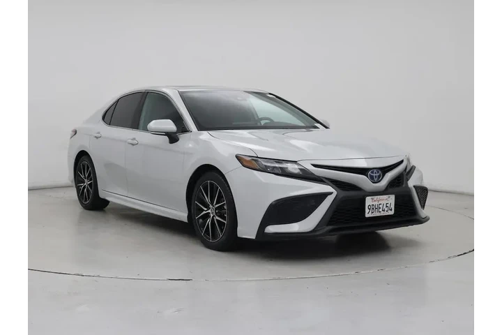 $26998 : Toyota Camry Hybrid 2022 SE image 1