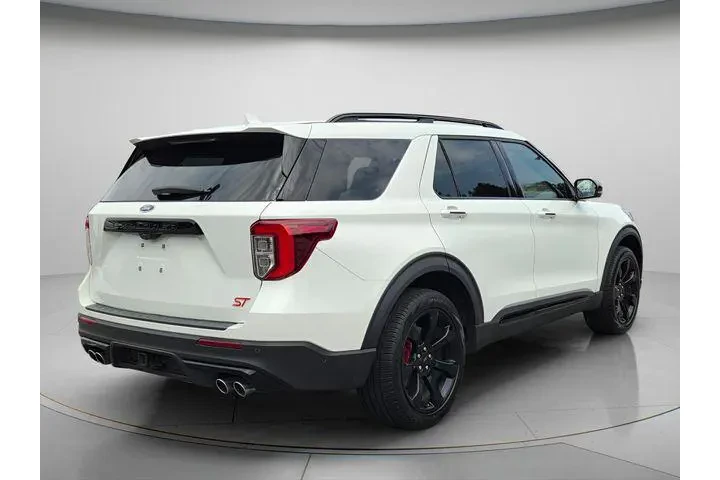 $29491 : Ford Explorer 2020 AWD ST 4d image 6