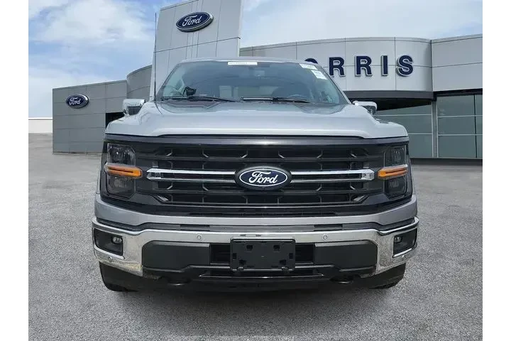 $37949 : Ford F-150 2024 4x4 XLT 4dr image 2