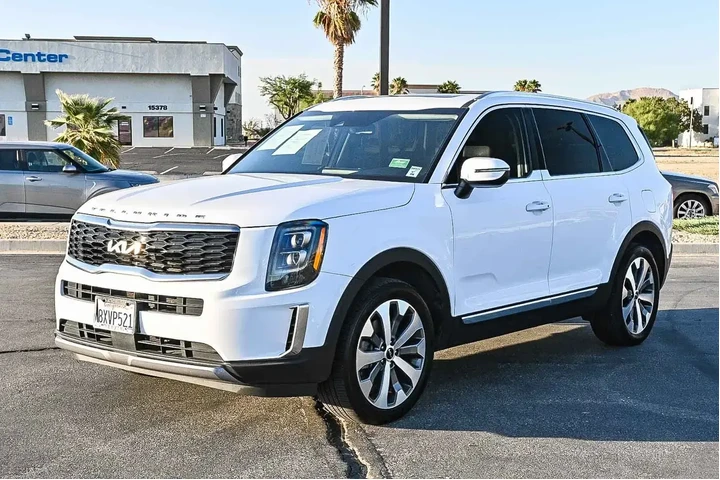 Kia Telluride 2022 EX 4dr SU image 3
