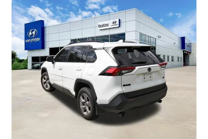 $25191 : Toyota RAV4 2024 XLE 4dr SUV image 4