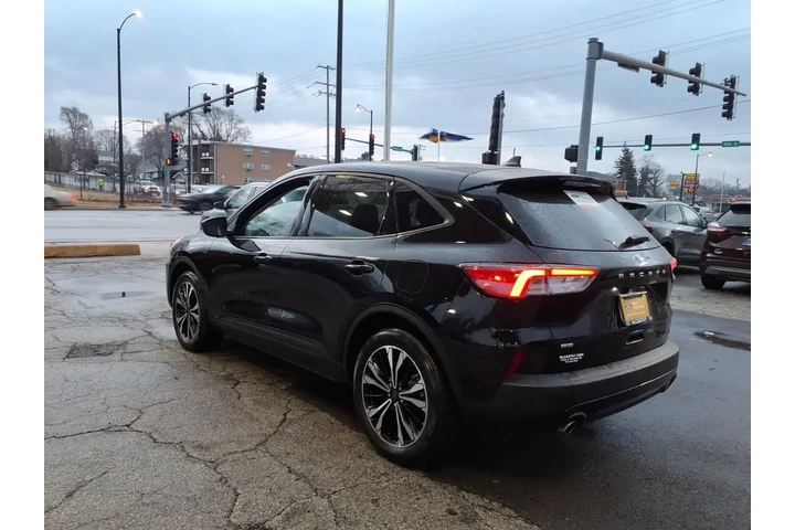 $23887 : Ford Escape 2022 SE 4dr SUV image 5