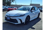 Toyota Camry 2025 SE 4dr Sed en Los Angeles