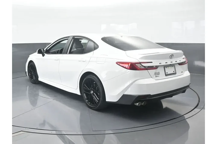 $27192 : Toyota Camry 2026 SE 4dr Sed image 4