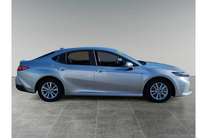 $29300 : Toyota Camry 2025 SE 4dr Sed image 6