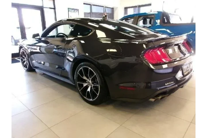 $27996 : Ford Mustang 2022 EcoBoost 2 image 5