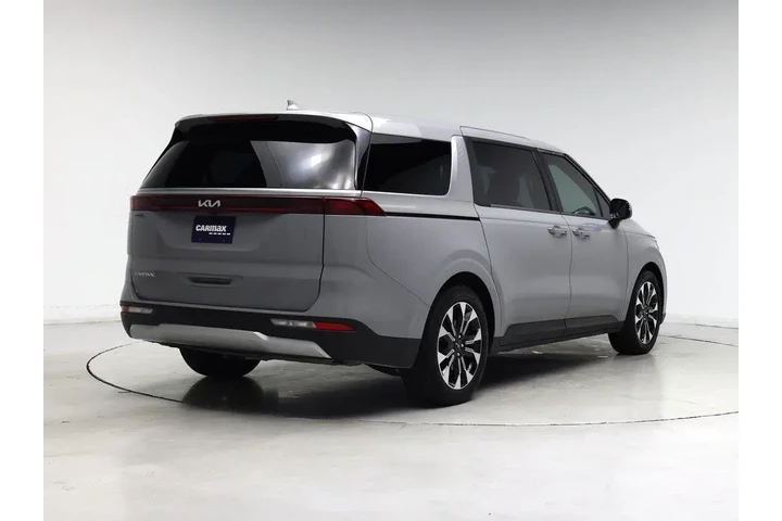 $35998 : Kia Carnival 2024 EX 4dr Min image 8