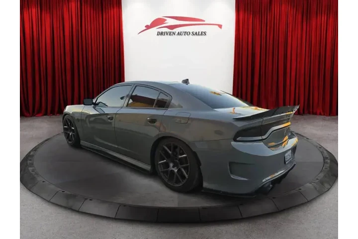 $31995 : 2017 Charger image 8