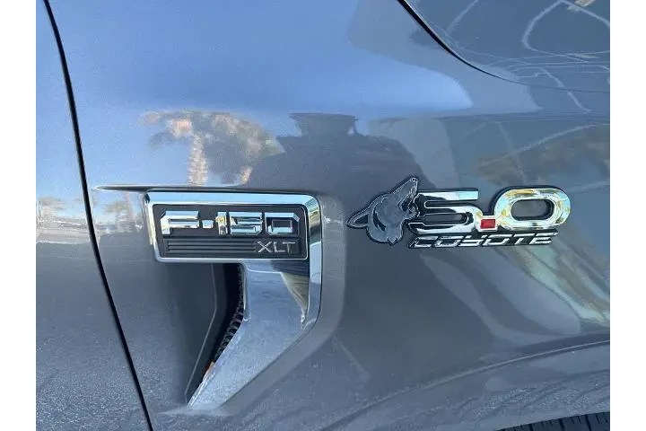 $31057 : Ford F-150 2022 4x2 XLT 4dr image 4