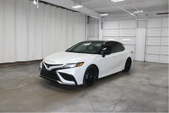 $24198 : Toyota Camry 2023 XSE 4dr Se image 4