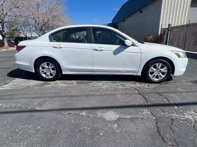 $9699 : 2008 HONDA ACCORD image 5