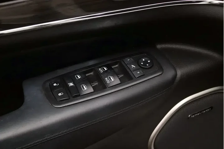 $20026 : Jeep Grand Cherokee 2018 4x4 image 10