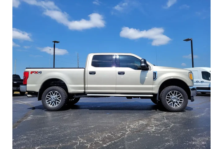 $29302 : Ford F-250 Super Duty 2017 4 image 2