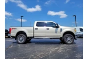$29302 : Ford F-250 Super Duty 2017 4 thumbnail