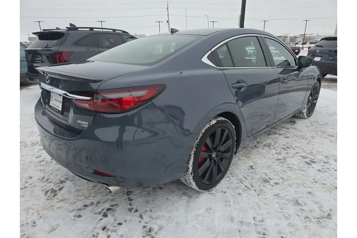 $23993 : 2021 6 Carbon Edition image 5