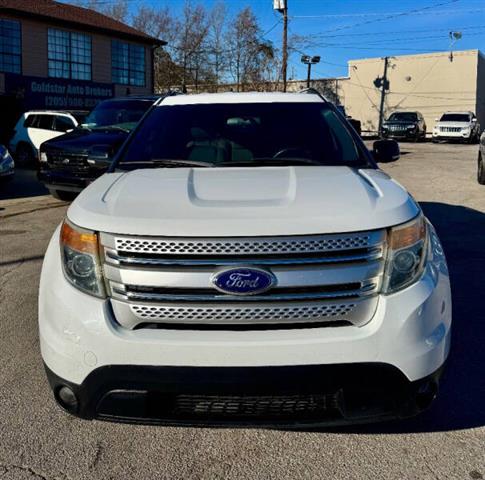 $6900 : 2015 Explorer XLT image 8