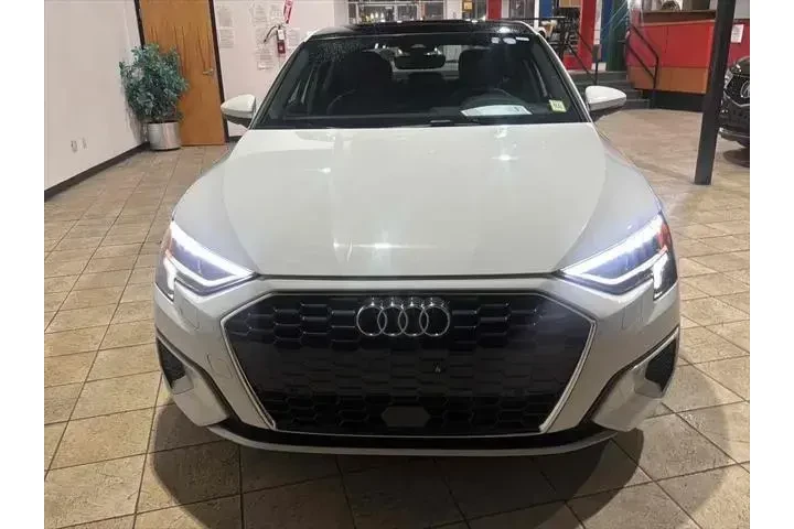 $18995 : Audi A3 2024 Premium 40 TFSI image 2