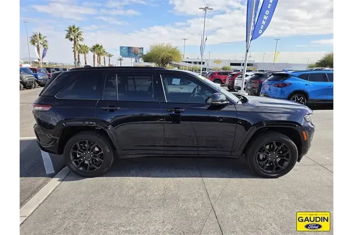 $29705 : Jeep Grand Cherokee 2023 4x4 image 8