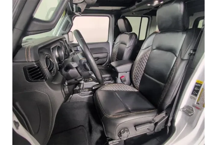 $26588 : Jeep Wrangler Unlimited 2022 image 5