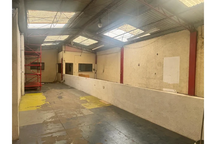 $19800 : SE RENTA BODEGA COMERCIAL image 4