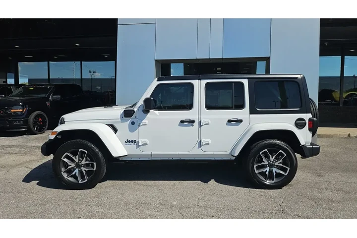 $30982 : Jeep Wrangler 2024 4x4 Willy image 3