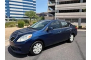 2013 Versa 1.6 SV en Tempe