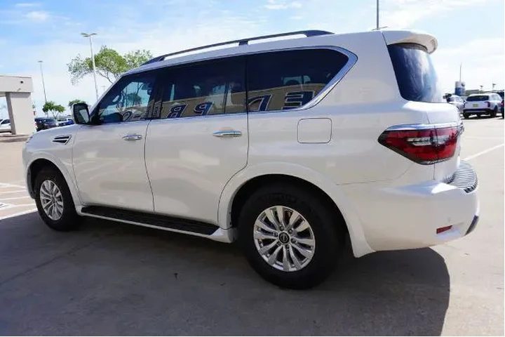 $36488 : Nissan Armada 2023 4x2 SV 4d image 4